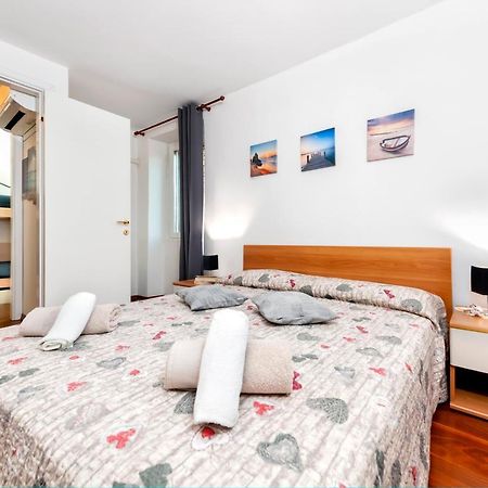 Havana - Apartment With Sea View 로비니 외부 사진